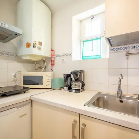 Guestready - Colorful Marreiros Heart Lissabon